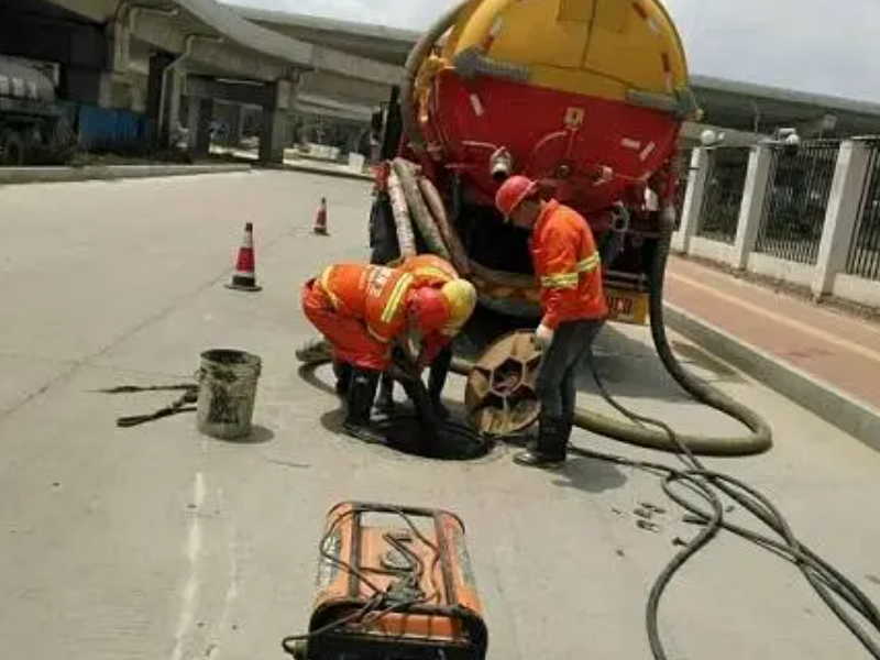 无锡崇安区通下水道师傅疏通水电抽粪师傅